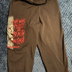 Beautiful disaster Black graphic women’s leggings